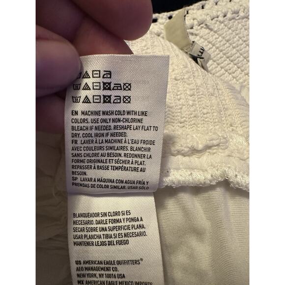 American Eagle Crochet Halter Crop Top White Ruffles XS Romantic Boho Hippie - Picture 5 of 10